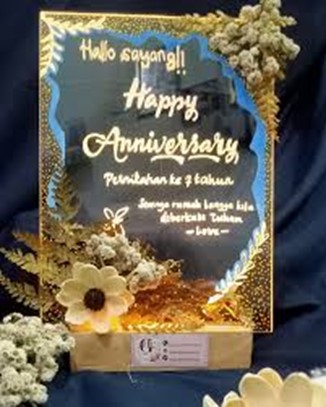 Acrylic Anniversary Gold